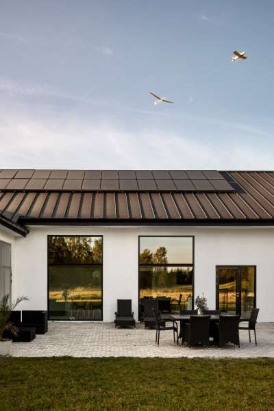 Stylish luxury home near Hillerød enhanced with steel profiles on the roof, Hanebjergvej 3, 3400 Hillerød, Denmark